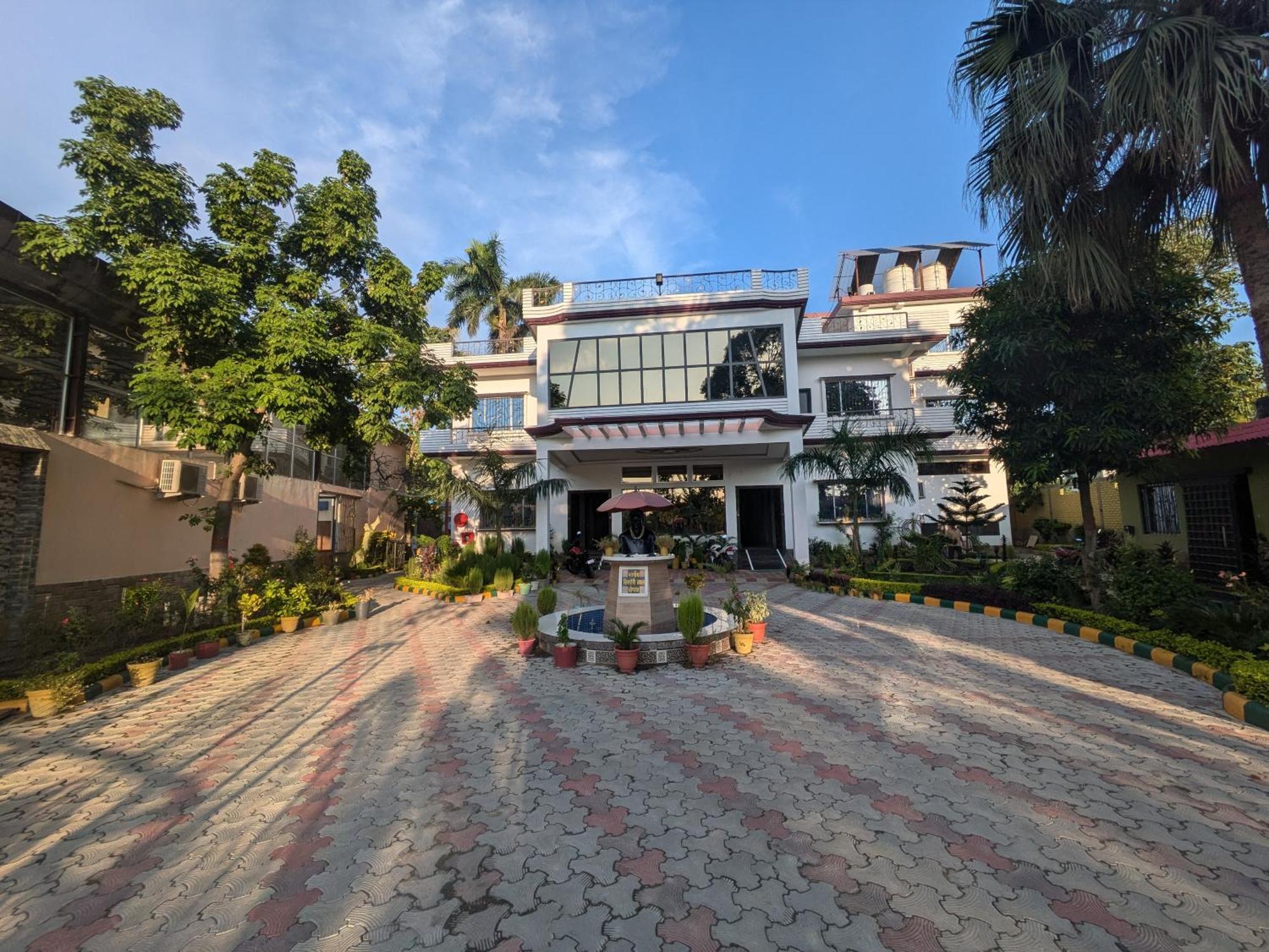 Kishori Vatika 호텔 Ramnagar  외부 사진